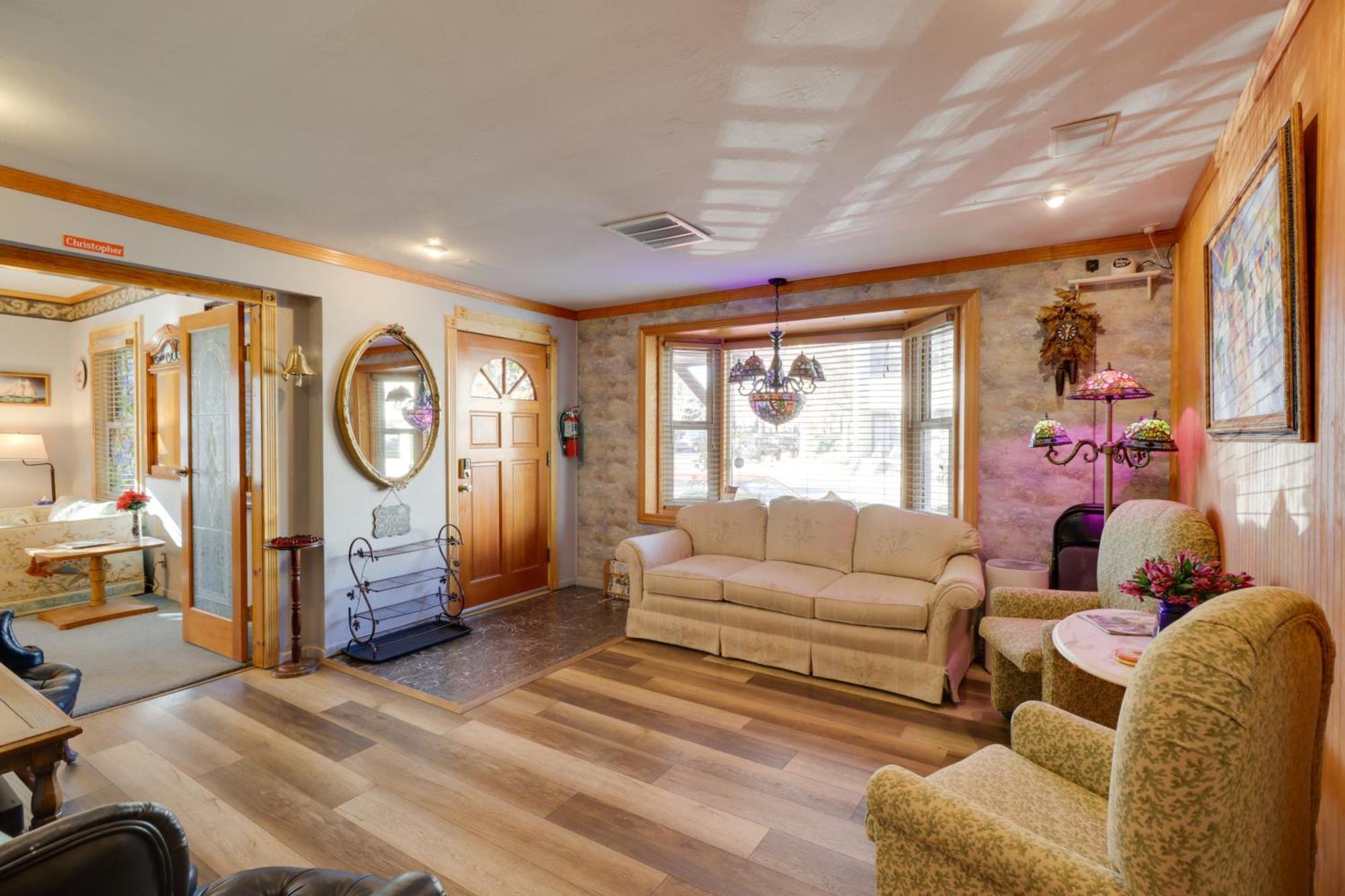 Half-mi To River Walk Rose In Truckee! * Reno
